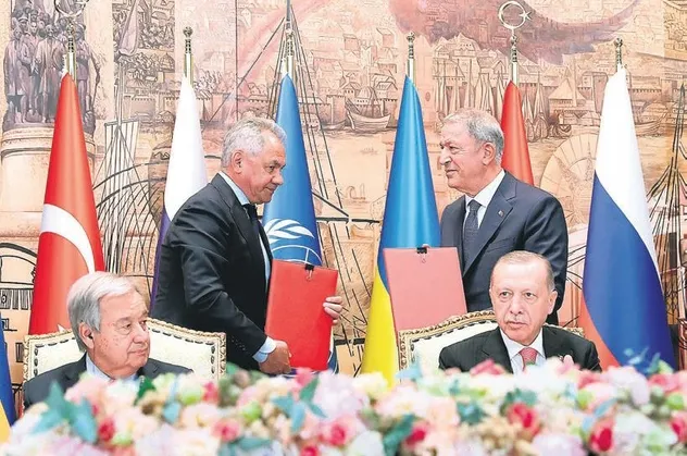 Fransız siyaset bilimci Charles Saint- Prot, ABD ve AB’yi eleştirdi! “Bu her şeyiyle Türkiye’nin başarısı”