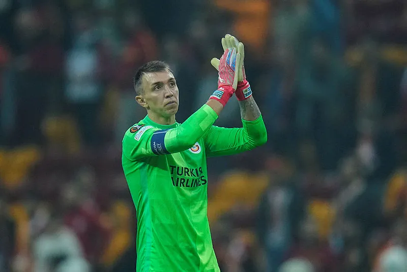 GALATASARAY HABERLERİ | Galatasaray'dan flaş Muslera kararı! Sezon sonunda... - 3