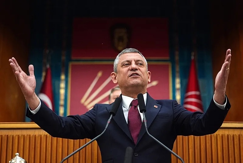 Özarslan’ı yine tehdit etti: Elime düşeceksin