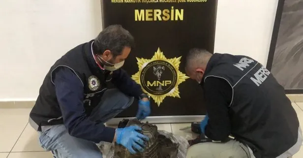 Mersin’de şanzımanın içinden 3,9 kilo metamfetamin çıktı! 3 kişi gözaltında