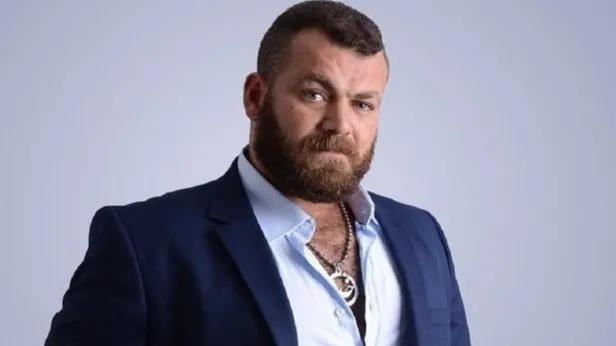 Kurtlar Vadisinde oynamıştı! Bahadır Ünlü işlettiği kafede müşteriye bıçakla saldırdı