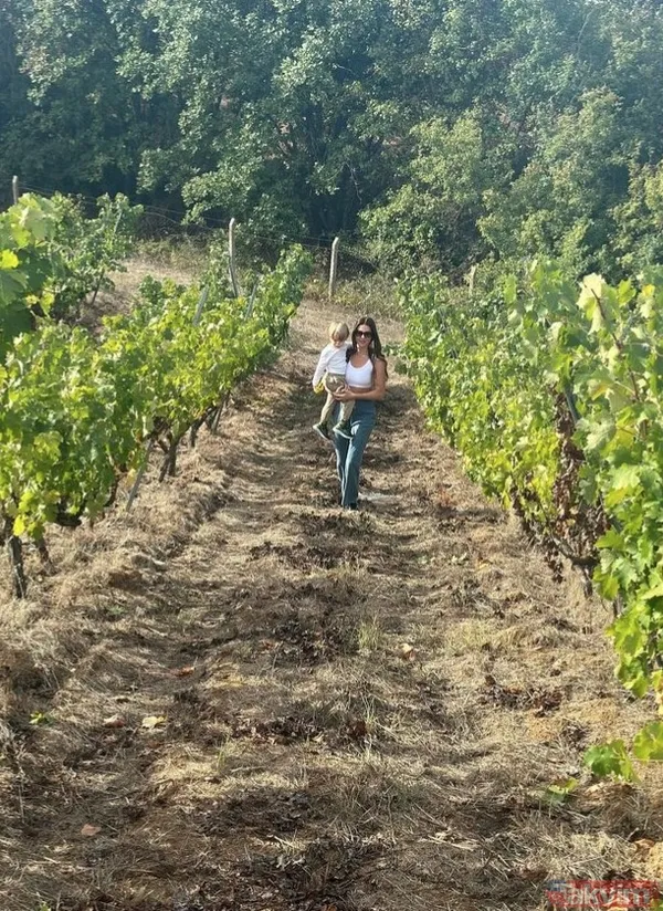 Kıvanç Tatlıtuğ'un oğlu Kurt Efe ilgi odağı oldu! Başak Dizer'den doğum gününe özel peş peşe paylaşımlar - 9