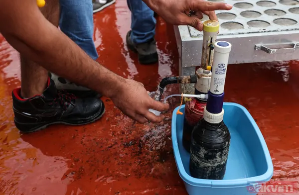 SON DAKİKA: A Haber Marmara Denizi'ndeki müsilajı (deniz salyası) araştıran ODTÜ gemisinde! 'Marmara 6-7 yılda biraz düzelebilir' - 16