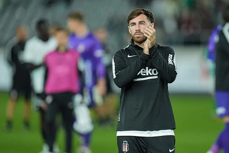 1788508948481.jpeg Beşiktaş'ta derbi primi Orkun Kökçü'ye emanet! İşte o rakam-2