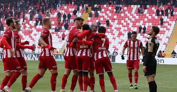 Sivasspor-Yeni Malatyaspor: 2-1 | MAÇ ÖZETİ