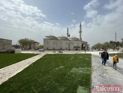 Mimar Sinan’ın ustalık eseri Selimiye Camisi’nin tüm ihtişamı meydan projesiyle ortaya çıktı