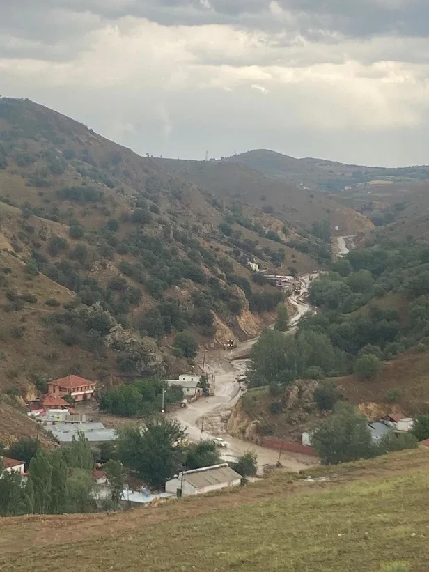 Ankara'daki felaketin sebebi cinayet gibi dolgu: 5 metrelik dere yatağının 1 metreye düşürüldüğü ortaya çıktı-5