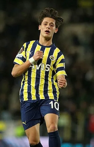 Fenerbahçe'nin genç yıldızı Arda Güler Avrupa'nın dilinde! En heyecan verici 50 genç arasına girdi