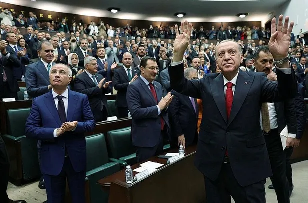 baskan-erdogan-gazze-icin-ses-yukseltti-israil-teror-devletidir-netanyahu-ecelin-geliyor-olay-hacli-hilal-mese-1700045415905.jpeg Başkan Erdoğan'dan Gazze mesajı: "Zalimle mazlumu eşitlemek, zalimi aklamak demektir"-3