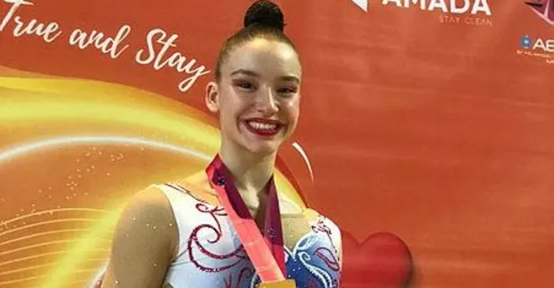 Manisalı Ayşe Begüm Onbaşı, Aerobik Jimnastik'te dünya şampiyonu oldu