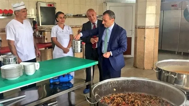 Teröristlere destek veren Komünist Başkan Fatih Mehmet Maçoğlu halka hizmeti kesti-2