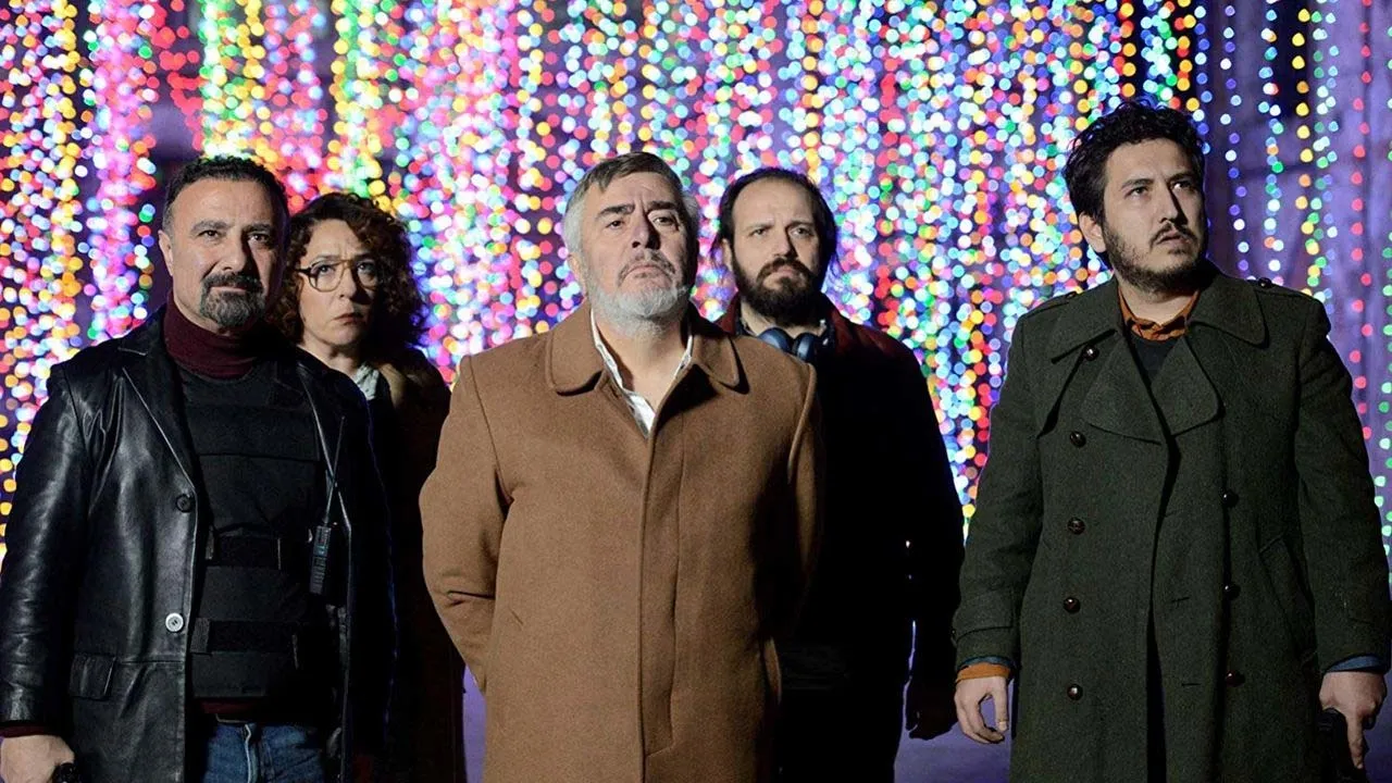 Kağıt üzerinde hala evliler! Uğur Yücel'in 42 yıllık eşi bakın hangi oyuncu çıktı! - 1