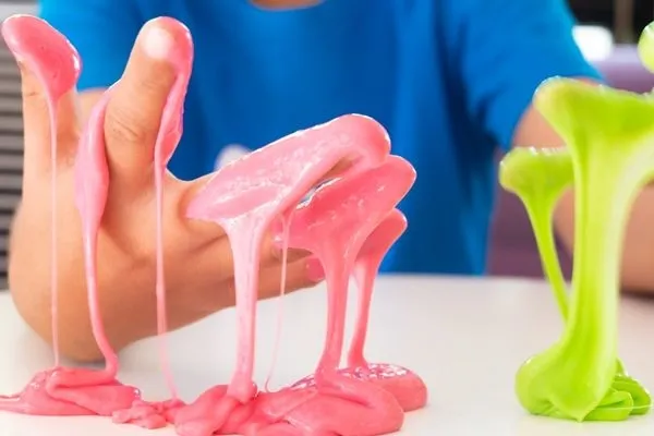 evde-kolay-borakssiz-tutkalsiz-tras-kopuksuz-slime-yapimi-slime-nasil-yapilir-malzemeleri-neler-iste-tarifi-1699622693694.jpg Slime nasıl yapılır, malzemeleri neler? Evde kolay borakssız tutkalsız traş köpüksüz SLİME YAPIMI! İşte tarifi...-3