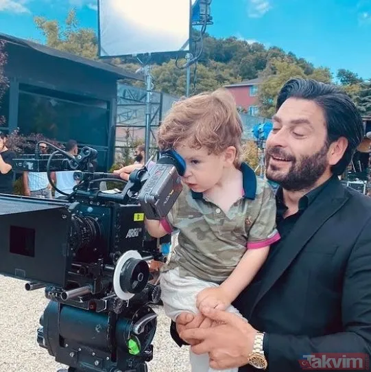 Hande Soral ile İsmail Demirci minik oğulları Ali’nin yüzünü ilk kez gösterdi! Ünlülerden yorum yağdı: Petek Dinçöz, Ebru Şahin... - 11