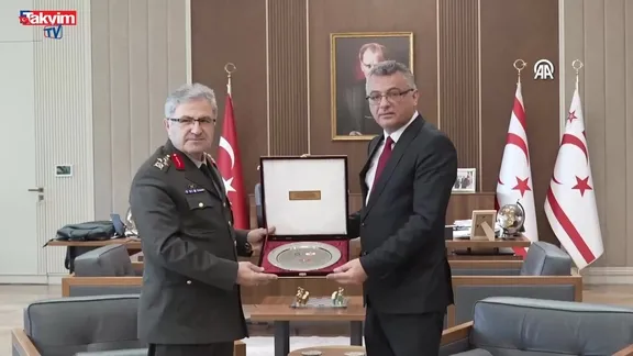 KKTC Cumhurbaşkanı Erhürman Kara Kuvvetleri Komutanı Orgeneral Tokel'i kabul etti