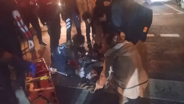 besiktasta-paten-faciasi-minibusun-altinda-kaldi-1641197909635.jpg Beşiktaş'ta paten faciası! Minibüsün altında kaldı-2