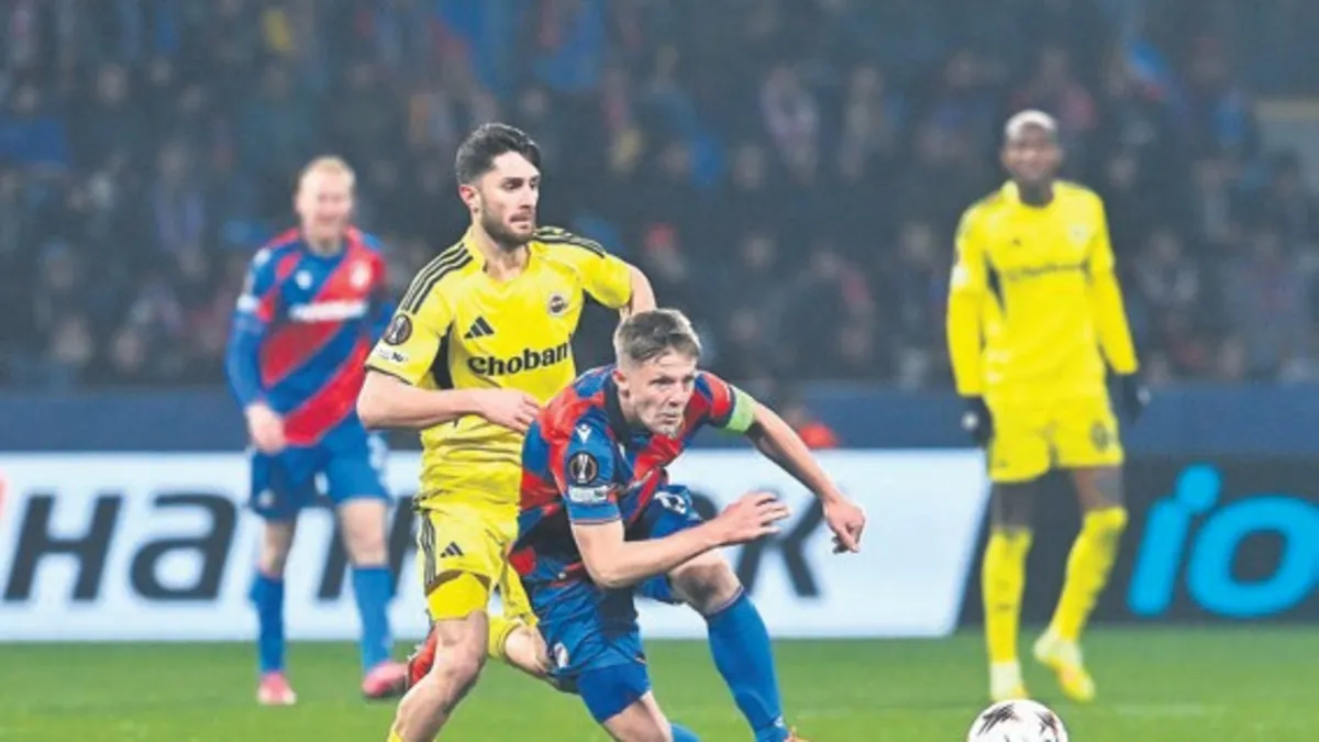 İsmail Yüksek Ferencvaros maçında cezalı