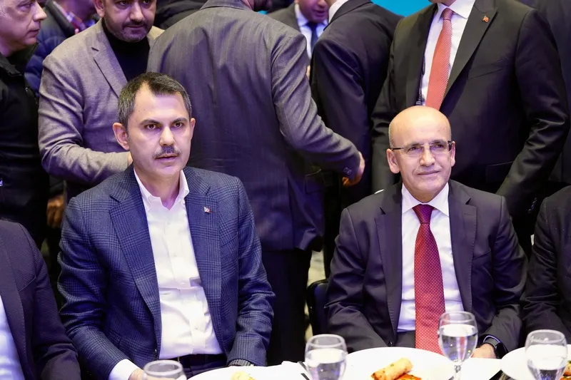 Son dakika: Cumhur İttifakı İBB adayı Murat Kurum'dan Ekrem İmamoğlu'na sert tepki: İstanbul'un 5 yılı heba oldu-5