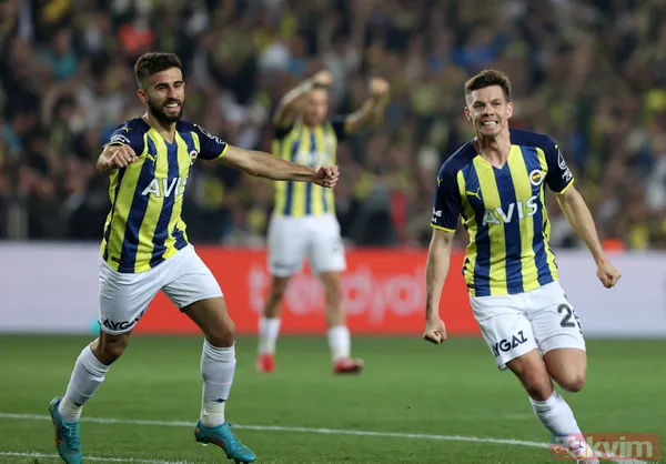 Fenerbahçe - Galatasaray derbisinden ekrana yansımayan kareler! Nefes kesen mücadele... - 10
