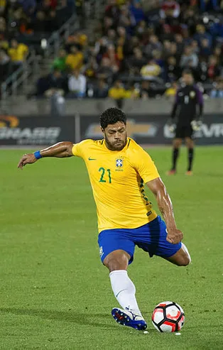 Galatasaray'dan Süper Lig'i sallayacak transfer bombası! Falcao gidecek Hulk gelecek