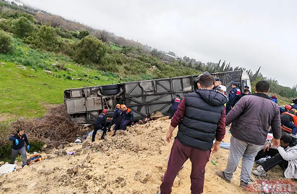 Antalya'da 9 kişiye mezar olan otobüsün son görüntüleri! 90 metre sürüklenip şarampole uçtu: "Şoför çok hızlı geliyordu virajı alamadı" - 11
