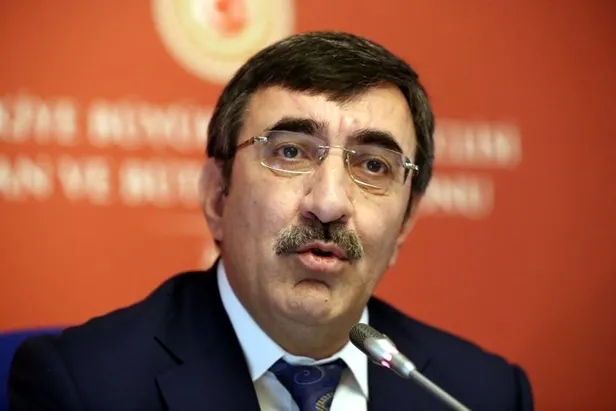 cevdet-yilmaz-kimdir-kac-yasinda-ak-parti-milletvekili-cevdet-yilmaz-nereli-evli-mi-siyasi-kariyeri-1685619168710.jpg Cumhurbaşkanı Yardımcısı Cevdet Yılmaz kimdir, kaç yaşında? Cevdet Yılmaz nereli, evli mi? Siyasi kariyeri...-2