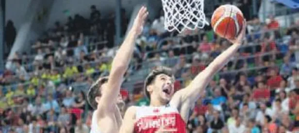 12 Dev Adam hazırlık maçında Çekya’yı yıktı