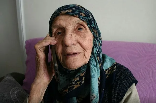 İki oğlu ve damadı 15 Temmuz'da şehit olan 94 yaşındaki Muzaffer Gülşen: Ruhum, kalbim onların mezarında