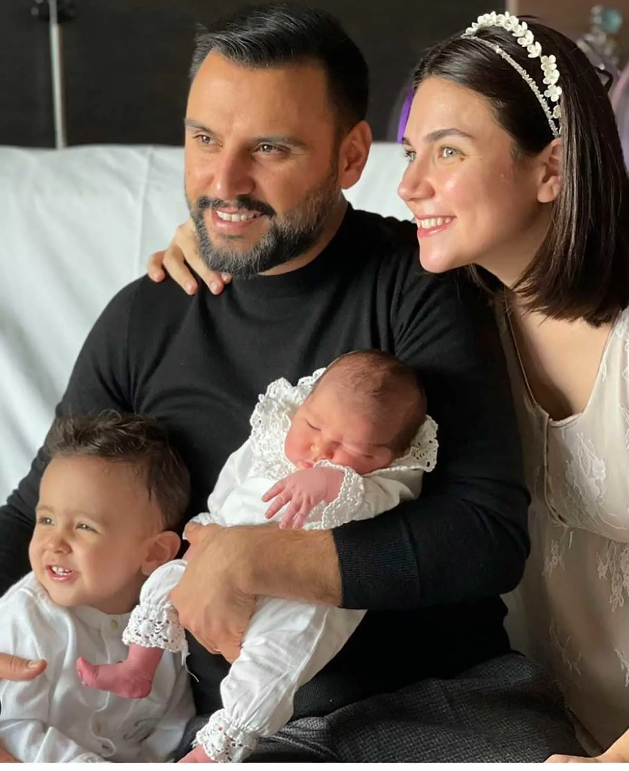 Kağıt üzerinde hala evliler! Uğur Yücel'in 42 yıllık eşi bakın hangi oyuncu çıktı! - 65