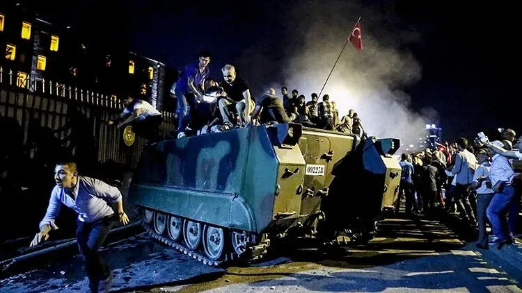 o-gece-korku-degil-iman-kazandi-1783547913202.jpeg 15 Temmuz gazisi Ahmet Alkılıç FETÖ'ye karşı verilen mücadeleyi anlattı: O gece korku değil iman kazandı-3