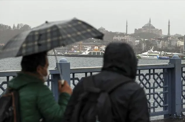 HAVA DURUMU | Meteorolojiden İstanbul ve birçok il için kuvvetli yağış uyarısı! Dolu yağacak mı?