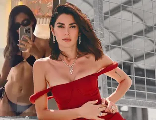 Nesrin Cavadzade sere serpe! Bikiniyle aynanın karşısına geçti: Karbonhidratı kestim