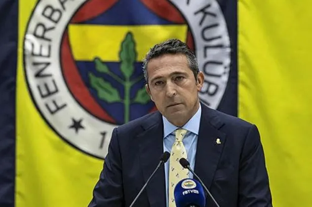 Fenerbahçe Ali Koç'la dibe vurdu! İsmail Kartal tercihi sonrası sert sözler: Bir şirketi böyle yönetirseniz 3 ayda batar!