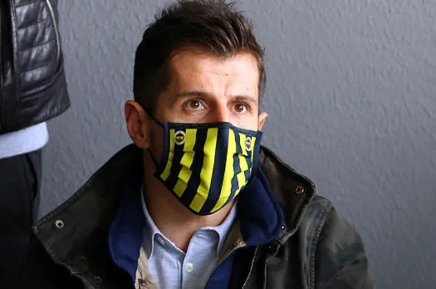 Fenerbahçe'de Emre Belözoğlu krizi! İstifa iddiaları sonrası manidar paylaşım