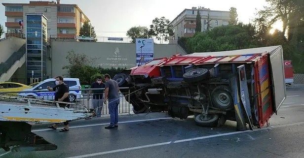 Son dakika: Sarıyer’de kamyonet park halindeki taksiye çarptı: 2 kişi yaralandı