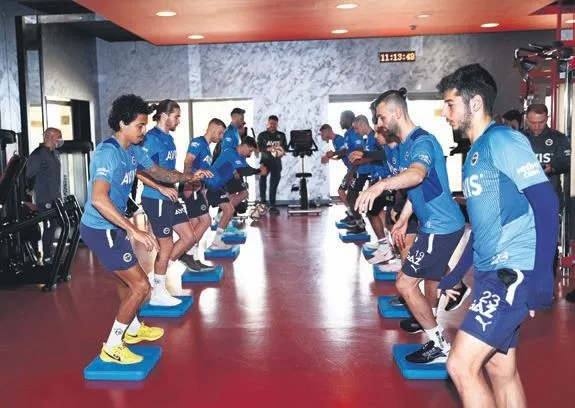 yildiz-futbolcu-miralem-pjanic-kara-kartala-acik-kapi-birakti-besiktas-beni-mutlu-ediyor-1643403823655.jpeg Yıldız futbolcu Miralem Pjanic Kara Kartal'a açık kapı bıraktı! Beşiktaş beni mutlu ediyor-3