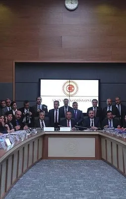 Anayasa Komisyonu'nda tartışma