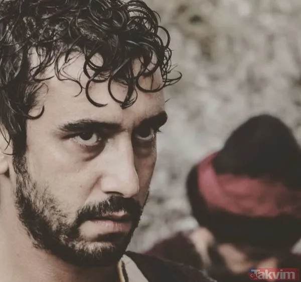 Hercai'nin Sultan Aslanbey'ini yıkan haber! Babası İbrahim Santırcıoğlu'nu kaybeden Gülçin Santırcıoğlu... - 18