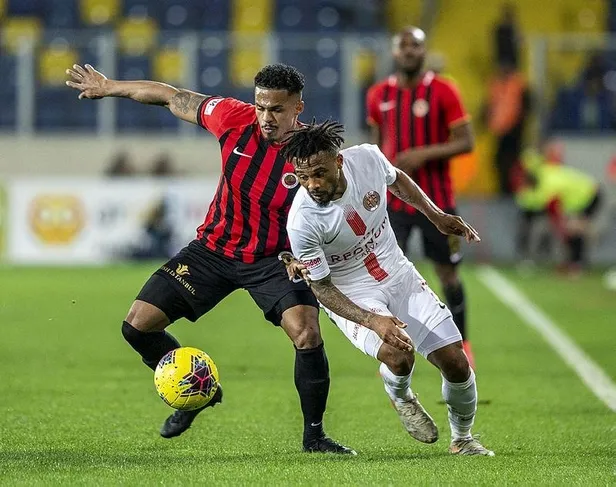 genclerbirligi-1-1-antalyaspor-mac-sonucu-1583785402810.jpeg Gençlerbirliği 1-1 Antalyaspor | MAÇ SONUCU-1