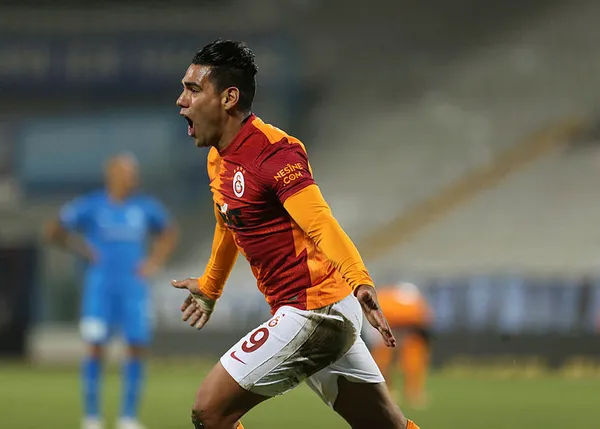 radamel-falcao-fenerbahce-galatasaray-macinda-oynayacak-mi-iste-son-durumu-1612343982216.jpg