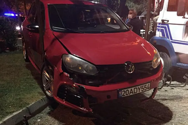 Alkollü sürücü dehşet saçtı! Aracı bırakıp kaçtı