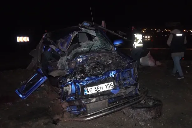 Kırıkkale'de feci kaza! Çarptığı pikabı biçen tır tarlaya uçtu: Ölü ve yaralılar var-3