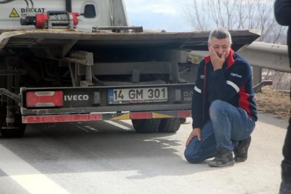 Bolu'da korkunç kaza! TIR'ın çarptığı çekicinin sürücüsü öldü-4