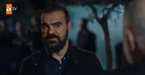 edhonun-yeni-bolumunde-heyecan-dorukta-hasmet-yamanin-evi-bombaladi-1605042450719.jpg EDHO'nun yeni bölümünde heyecan dorukta! Haşmet, Yaman'ın evi bombaladı-4