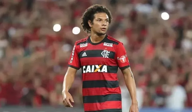 fenerbahce-jorge-jesusun-eski-ogrencisini-willian-araoyu-bitirmek-uzere-1657318638456.jpeg Fenerbahçe Jorge Jesus’un eski öğrencisini Willian Arao'yu bitirmek üzere!-2