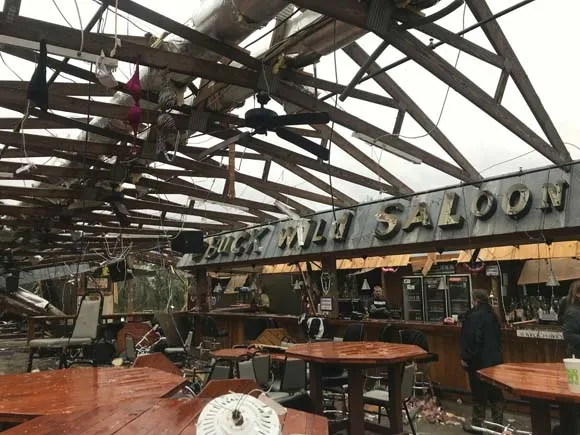 ABD'yi vuran hortumda 22 kişi öldü-3