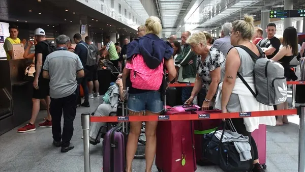 son-dakika-ingilterede-normallesme-adimlari-turkiyeye-tatil-paketi-satislari-patlama-yapti-1614074524451.jpg SON DAKİKA: İngiltere'de normalleşme adımları! Türkiye'ye tatil paketi satışları patlama yaptı-6