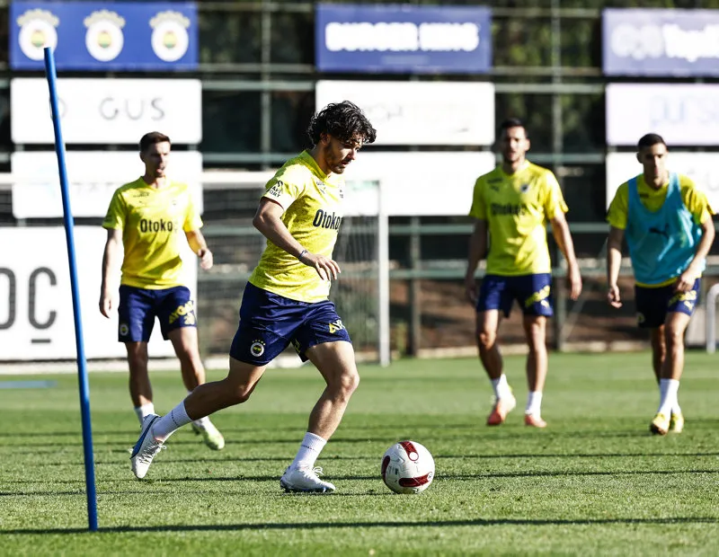 Fenerbahçe'de son gün 3 ayrılık birden! İşte yeni takımları - 2