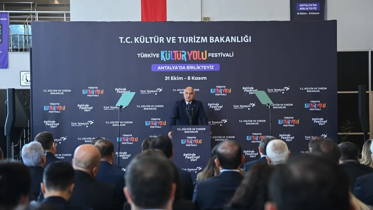 Antalya Kültür Yolu Festivali başladı! Bakan Ersoy açıkladı: EXPO alanına dev kongre merkezi geliyor