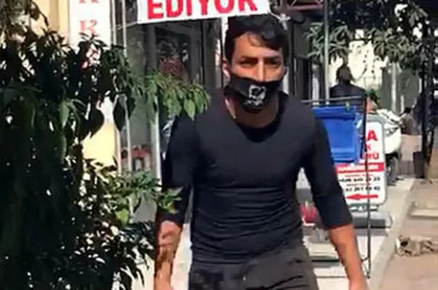 Seyyar satıcıdan kadın zabıtaya tehdit